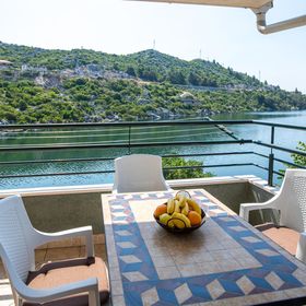 Apartman Ploče - CDR507