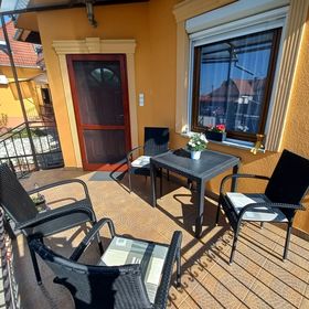 Napsugár Apartman Vonyarcvashegy