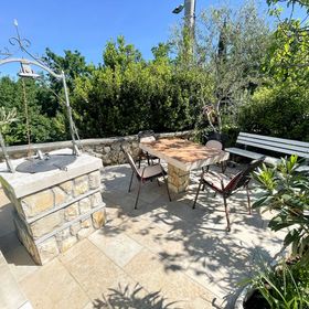 Apartments Leonarda Jadranovo