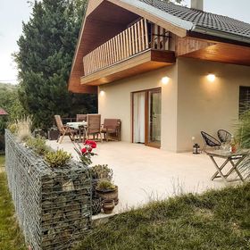 Chata U svahu Němčičky