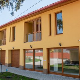 Horgászturisztika Központ Apartman Tiszaroff