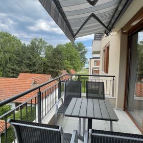 Napsugár 12 Apartman Balatonlelle