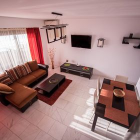 SNS RENT APaRT Mamaia