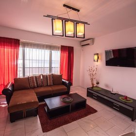 SNS RENT APaRT Mamaia