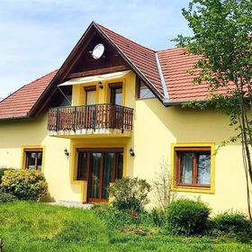 Napraforgó Apartman Gyenesdiás