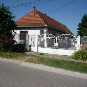 Magdika Vendégház Pázmánd