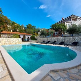 Apartments Nono Jadranovo