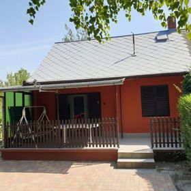 Hargitai Nyaraló Balatonfenyves