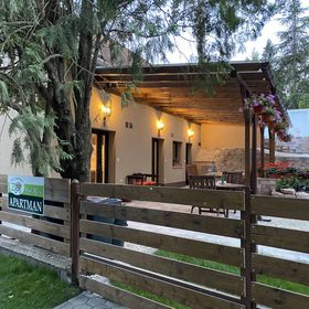 Zöld Kocsi Apartman Tata