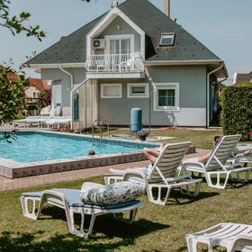 Kék Vendégház Family Resort Gyenesdiás