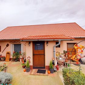 Márkó Vendégház Mikepércs