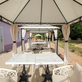 Kamala Kutir Vendégház Krisna-völgy