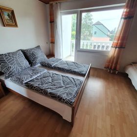 Wolf Vendégház Balatonkeresztúr