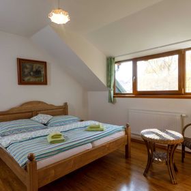 Ekofarma Horní Chrášťany Lhenice