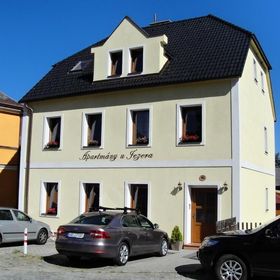 Apartmány U Jezera Frymburk (Náměstí)