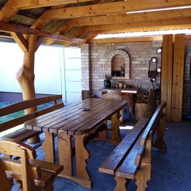 Gubicza Vendegház Vértessomló