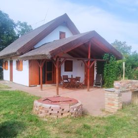 Szőlőskert Vendégházikó Balatonberény