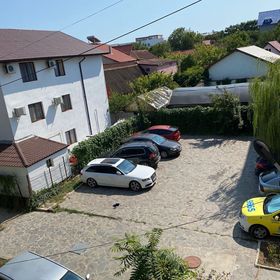 Garsoniera Eldoris Schitu