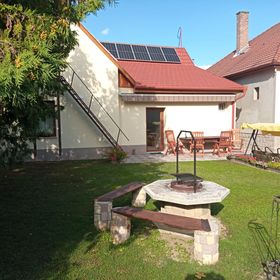 Patakparti Vendégház (Benkovics ház) Pilismarót