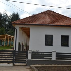 Vár-Lak Vendégház Bodrogkisfalud