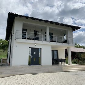 Cabana Viktoria House Fâncel