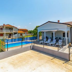 Vendégház Pula - CIR430