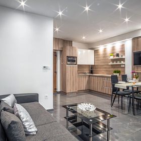 MF SilverLake Wellness Apartment