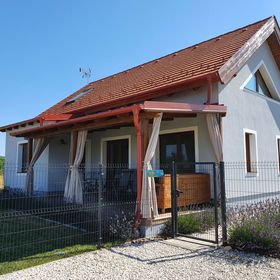 Árvalányhaj Vendégház Balatonakali