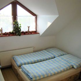 Penzion a Vinný sklep Mičulka Blatnička