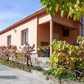 Két Cica Apartman Eger