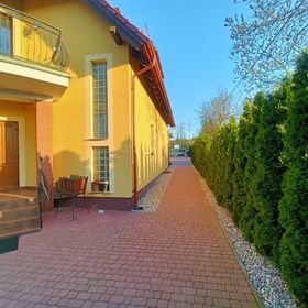 Noclegi u Moni Pokoje Hotelowe Zielona Góra
