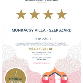 Munkácsy Villa**** Szekszárd