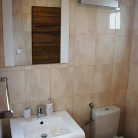 Casa de oaspeți La Garaj București