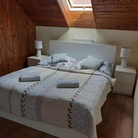 Home Katka Bešeňová