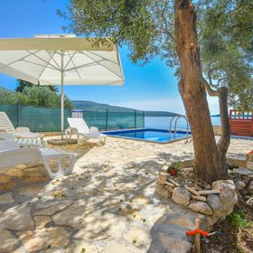 House Quercus Dobropoljana