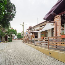 B48 Apartmanház Törökbálint