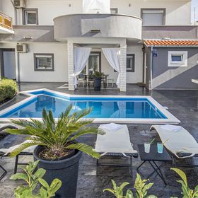 Vendégház Vodice - CDJ839