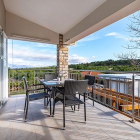 Apartman Ražanac - CDI006