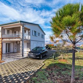 Apartman Ražanac - CDI006