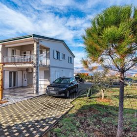 Apartman Ražanac - CDI006