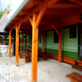 Longi Vendégház Szegilong