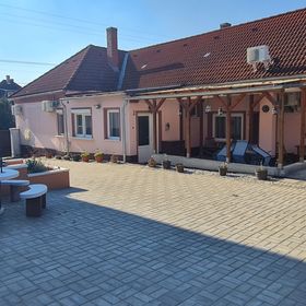 Pikoló Vendégház Bakonybél