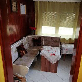 Pipacs Vendégház Tiszasas