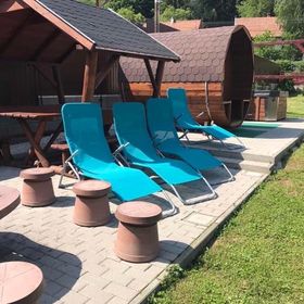 Relax Wellness Apartman Parádsasvár