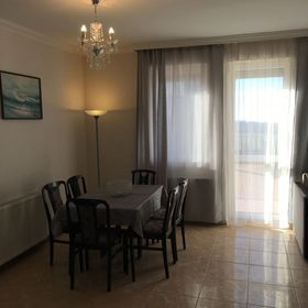 Aranyhíd Nyaralóház Balatonföldvár