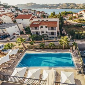 Apartman Okrug Gornji - CDC831