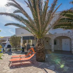 Apartmanok A Tenger Mellett Vir - 18525