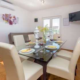 Apartmanok Parkolóhellyel Vir - 18532