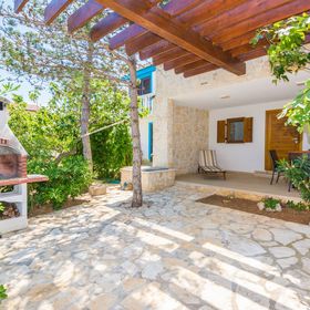 Apartmanok Parkolóhellyel Vir - 18544