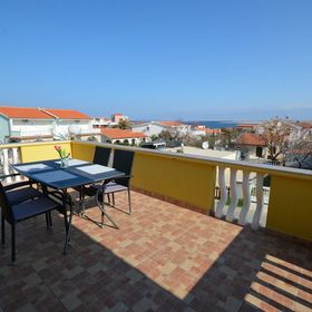 Apartmanok Parkolóhellyel Vir - 18607